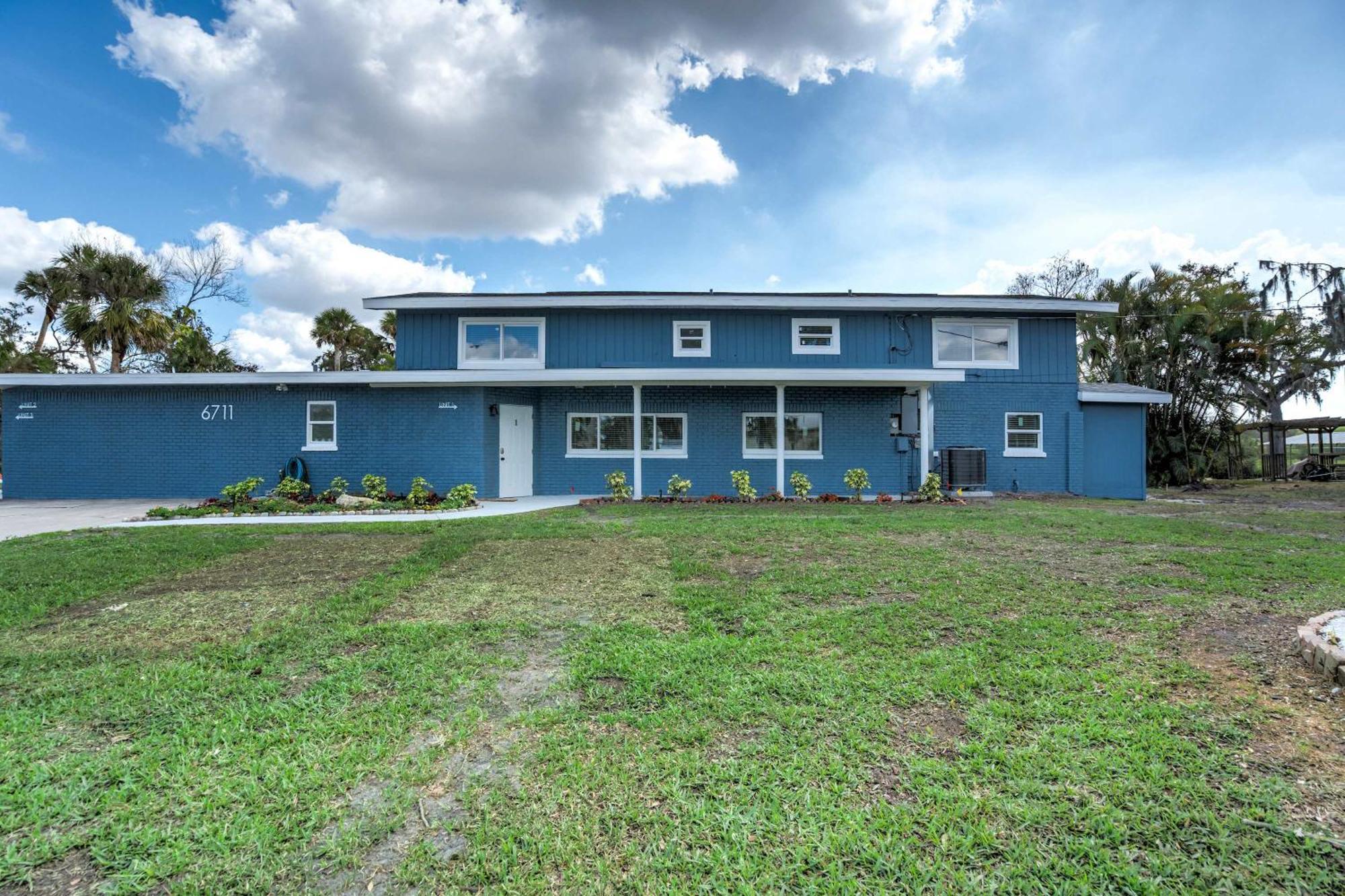 Riverside Hut Cozy Getaway W Tiki Hut & Grill Apartment Bradenton